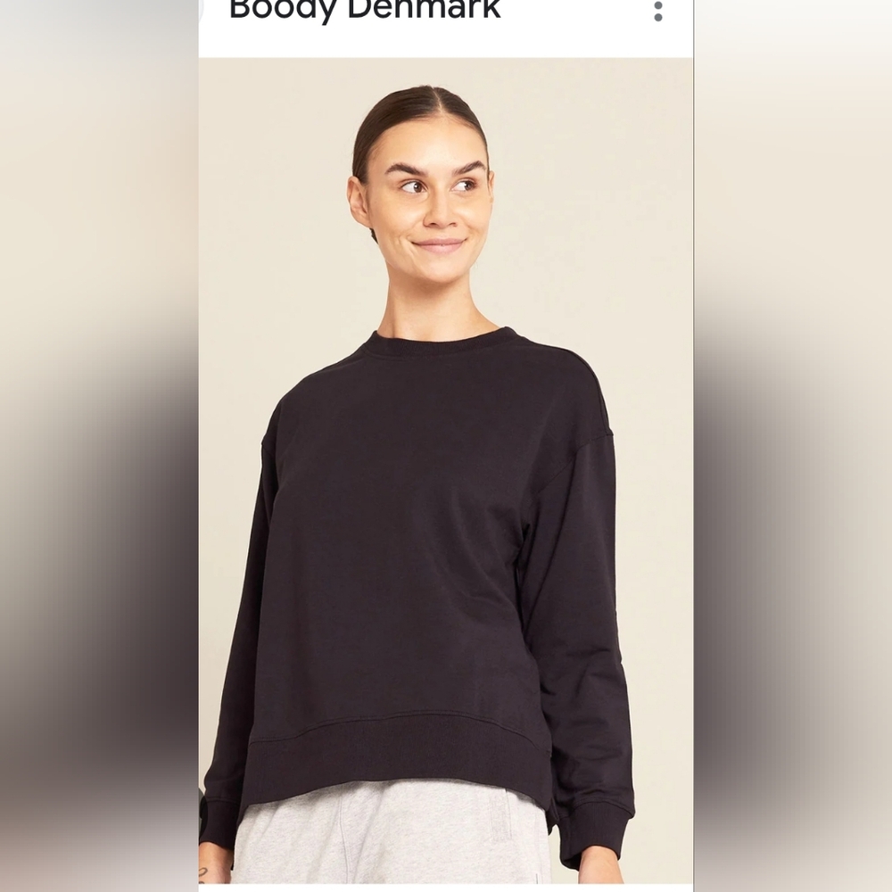 BOODY Black Crewneck Sweatshirt Sz. Medium